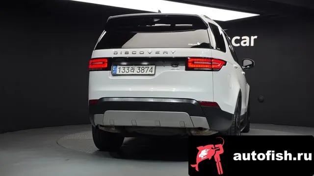 Land Rover Discovery Discovery 5 2018 года - вид 4
