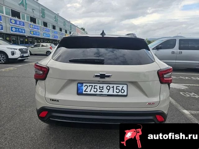 Chevrolet (GM Daewoo) Trax Trax Crossover 2026 года - вид 4