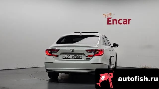 Honda Accord Accord 10th Generation 2018 года - вид 4