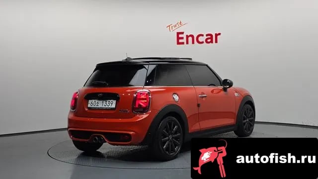 Mini Cooper Cooper S 2018 года - вид 2