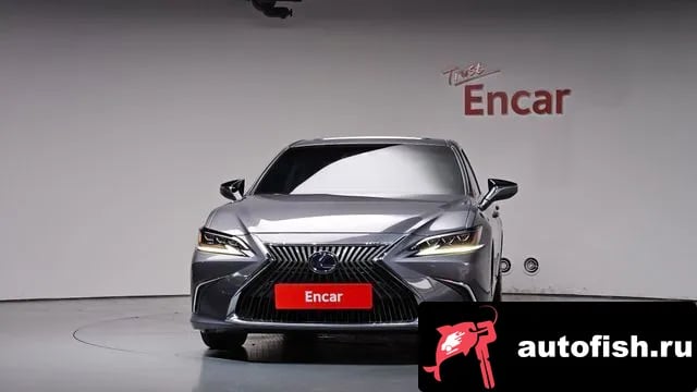Lexus ES ES300h 7th generation 2020 года - вид 3