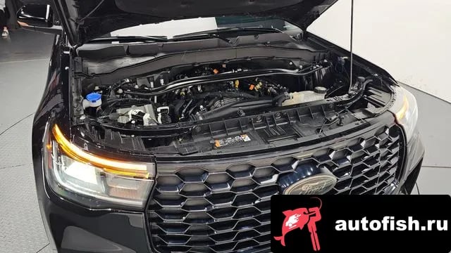 Ford Explorer Explorer 6th Generation 2025 года - вид 6
