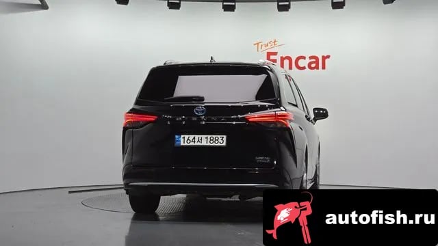 Toyota Sienna Siena 4th Generation 2022 года - похожие автомобили