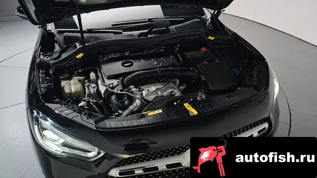 Mercedes-Benz GLA-Class GLA - Class H247 2020 года - вид 5