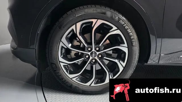 Lincoln Nautilus Nautilus 2nd Generation 2024 года - вид 5