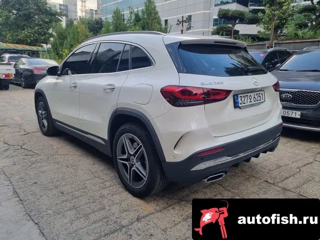 Mercedes-Benz GLA-Class GLA - Class H247 2023 года - вид 4