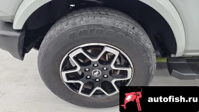 Ford Bronco Bronco 6th Generation 2022 года - вид 5