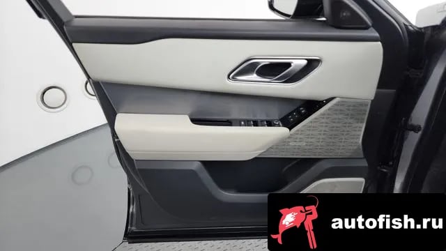 Land Rover Range Rover Velar Range Rover Bella 2019 года - похожие автомобили