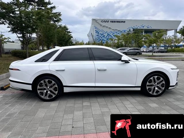 Hyundai Grandeur Granger (GN7) 2025 года - вид 3