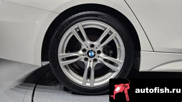 BMW 3-Series 3 Series (F30) 2018 года - вид 4