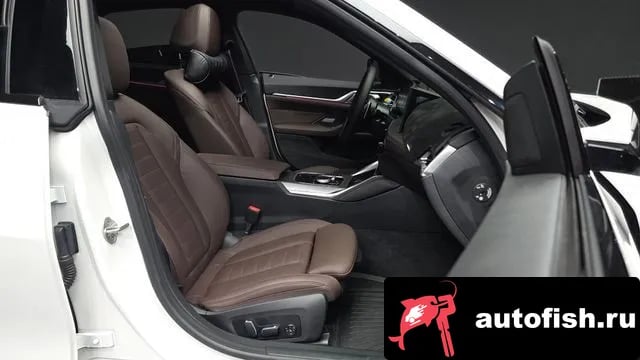 BMW 4-Series 4 Series (G22) 2026 года - похожие автомобили