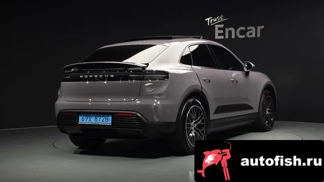 Porsche Macan Makan EV 2025 года - вид 2