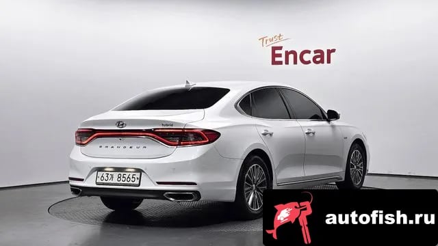 Hyundai Grandeur Granger IG Hybrid 2018 года - автомобиль из Южной Кореи