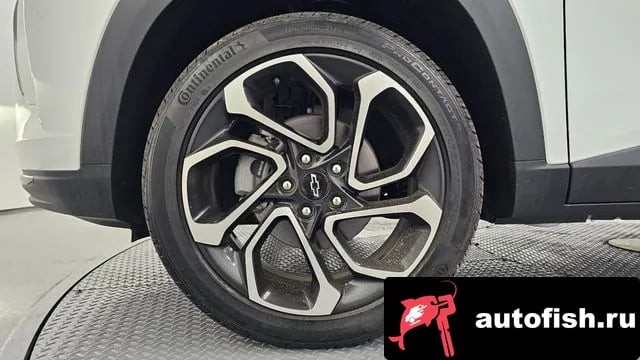 Chevrolet (GM Daewoo) Trax Trax Crossover 2025 года - похожие автомобили