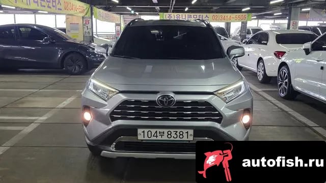 Toyota RAV4 RAV4 5th Generation 2019 года - вид 6