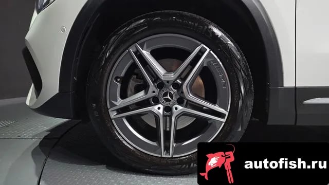 Mercedes-Benz GLA-Class GLA - Class H247 2023 года - вид 5