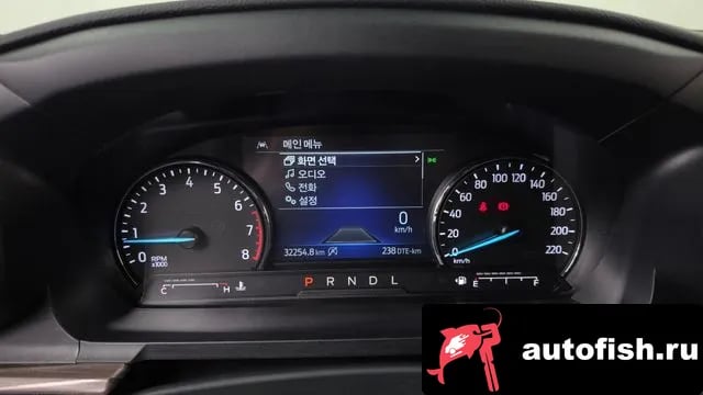 Ford Explorer Explorer 6th Generation 2023 года - похожие автомобили