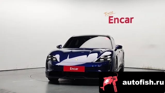Porsche Taycan Taikan 2021 года - вид 3
