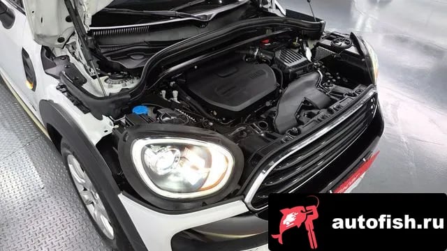 Mini Countryman Cooper D Country Man 2020 года - вид 6