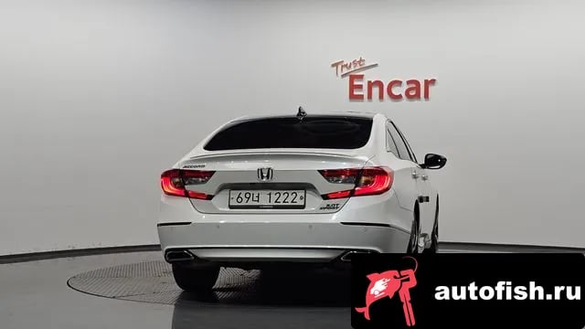 Honda Accord Accord 10th Generation 2018 года - вид 3