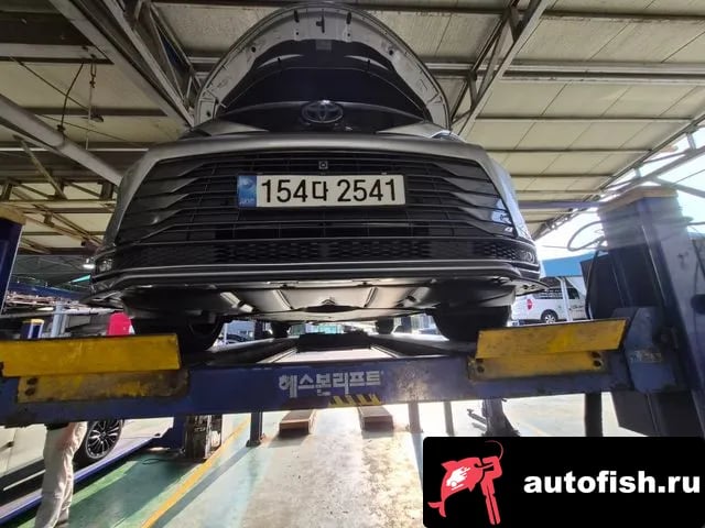 Toyota Sienna Siena 4th Generation 2022 года - автомобиль из Южной Кореи