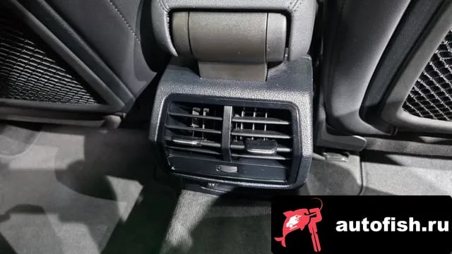 Audi Q3 Q3 (F3) 2023 года - похожие автомобили