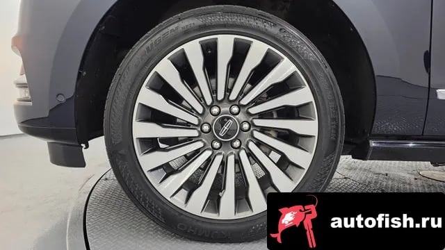 Lincoln Navigator Navigator 4th generation 2021 года - вид 5