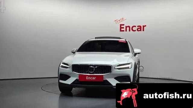 Volvo V60 V60 Cross-country 2nd Generation 2024 года - вид 2