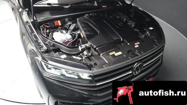 Volkswagen Touareg Tuareg 3rd generation 2025 года - вид 6