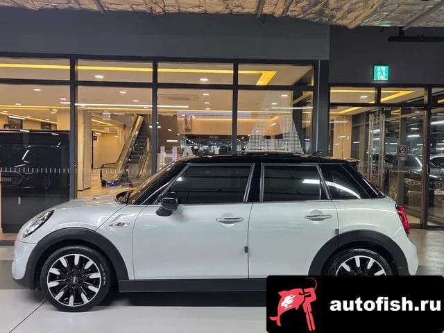 Mini Cooper Cooper S 2021 года - вид 3