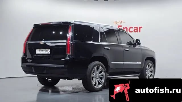Cadillac Escalade Escalade 2018 года - вид 2