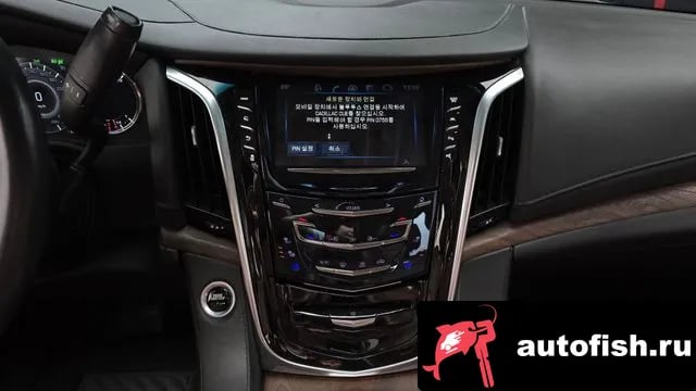 Cadillac Escalade Escalade 2018 года - похожие автомобили