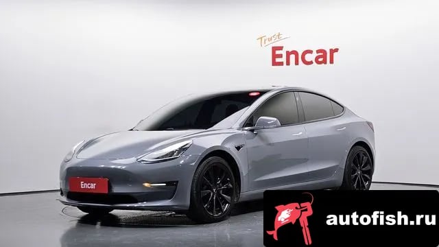 Tesla Model 3 Model 3 2020 года - автомобиль из Южной Кореи