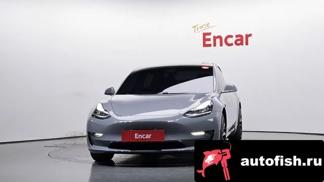 Tesla Model 3 Model 3 2020 года - вид 3