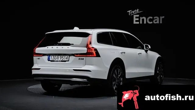 Volvo V60 V60 Cross-country 2nd Generation 2024 года - автомобиль из Южной Кореи