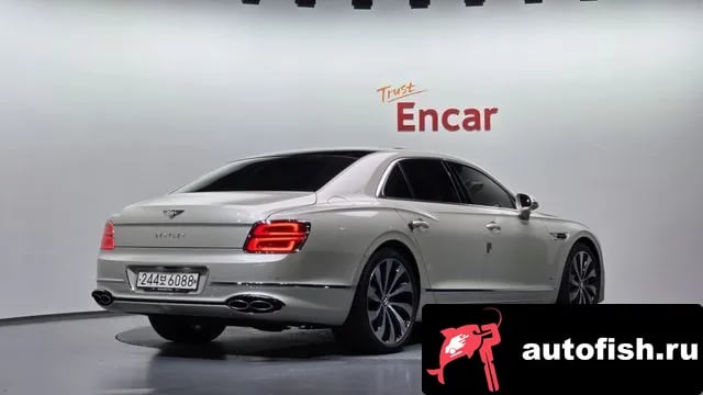 Bentley Flying Spur Flying Spur 3rd Generation 2023 года - вид 2
