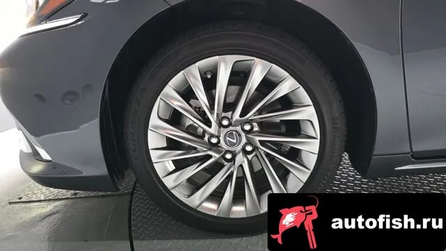 Lexus ES ES300h 7th generation 2025 года - вид 4
