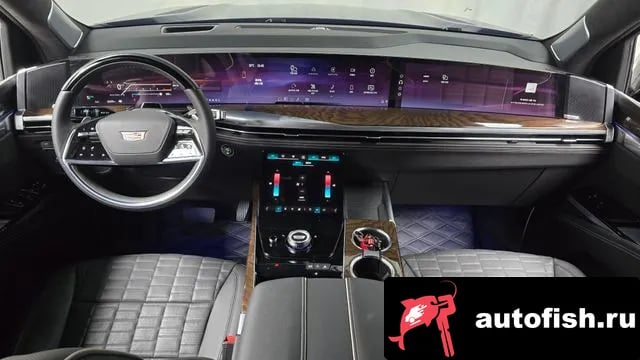Cadillac Escalade Escalade 5th Generation 2025 года - похожие автомобили