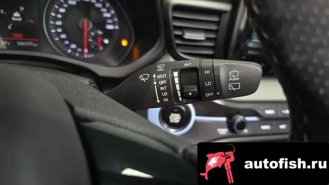 Hyundai Veloster Veloster (JS) 2018 года - похожие автомобили