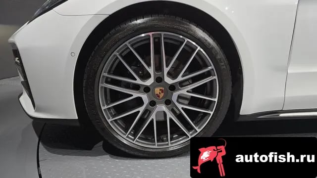 Porsche Panamera Panamera (976) 2025 года - вид 5