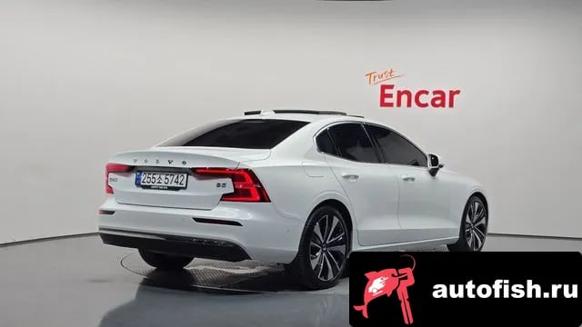 Volvo S60 S60 3rd generation 2023 года - вид 2