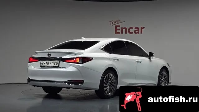 Lexus ES ES300h 7th generation 2025 года - вид 1