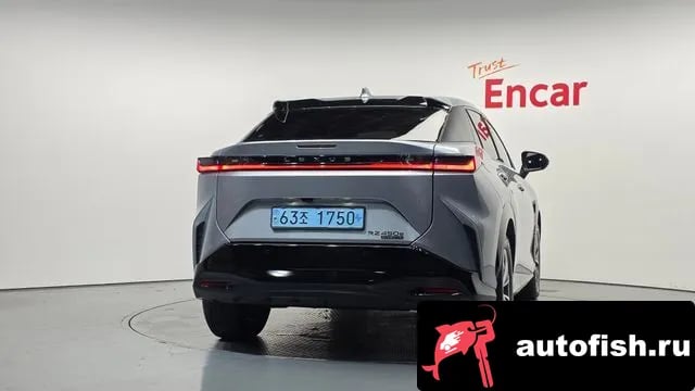 Lexus RZ RZ450e 2023 года - вид 4