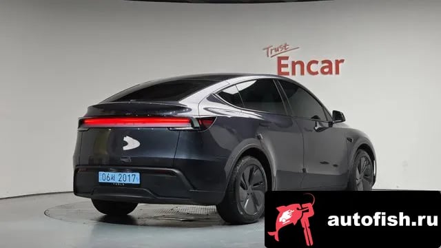 Tesla Model Y Model Y 2026 года - автомобиль из Южной Кореи
