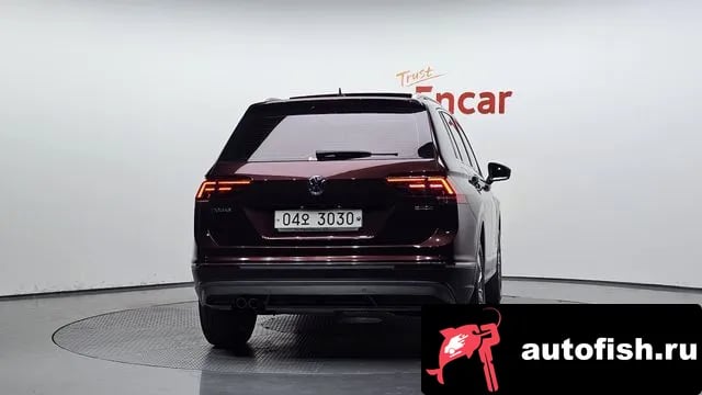 Volkswagen Tiguan Tiguan second Generation 2018 года - вид 3