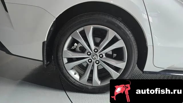 Toyota Sienna Siena 4th Generation 2024 года - вид 5