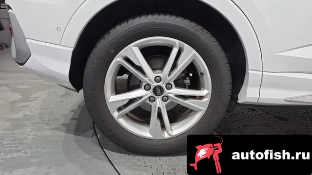 Audi Q3 Q3 (F3) 2022 года - вид 5