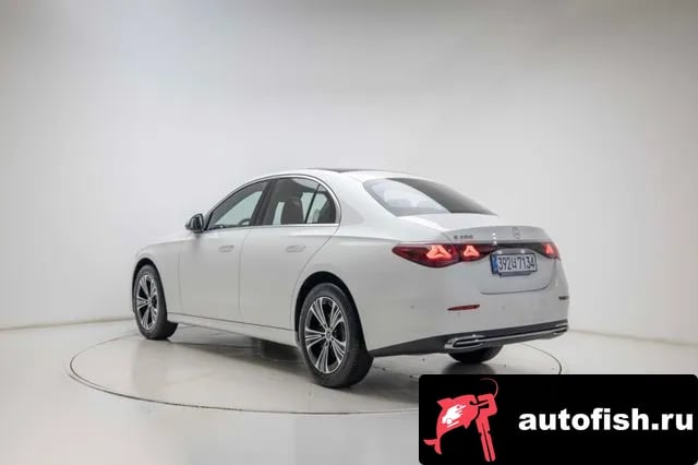 Mercedes-Benz E-Class E-Class W214 2025 года - вид 2