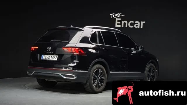 Volkswagen Tiguan Tiguan second Generation 2021 года - вид 2