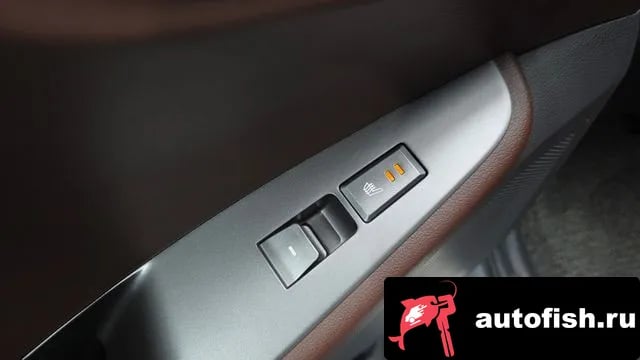 Hyundai Ioniq The New Ionic Hybrid 2019 года - похожие автомобили